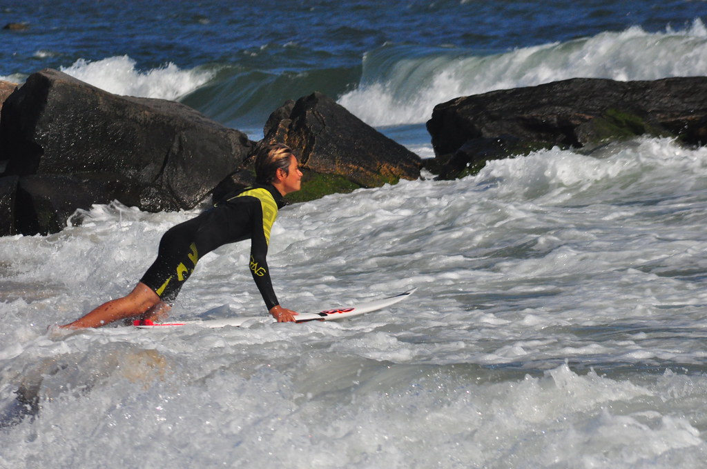 Perfect Your Technique with Surf Lessons in Canggu