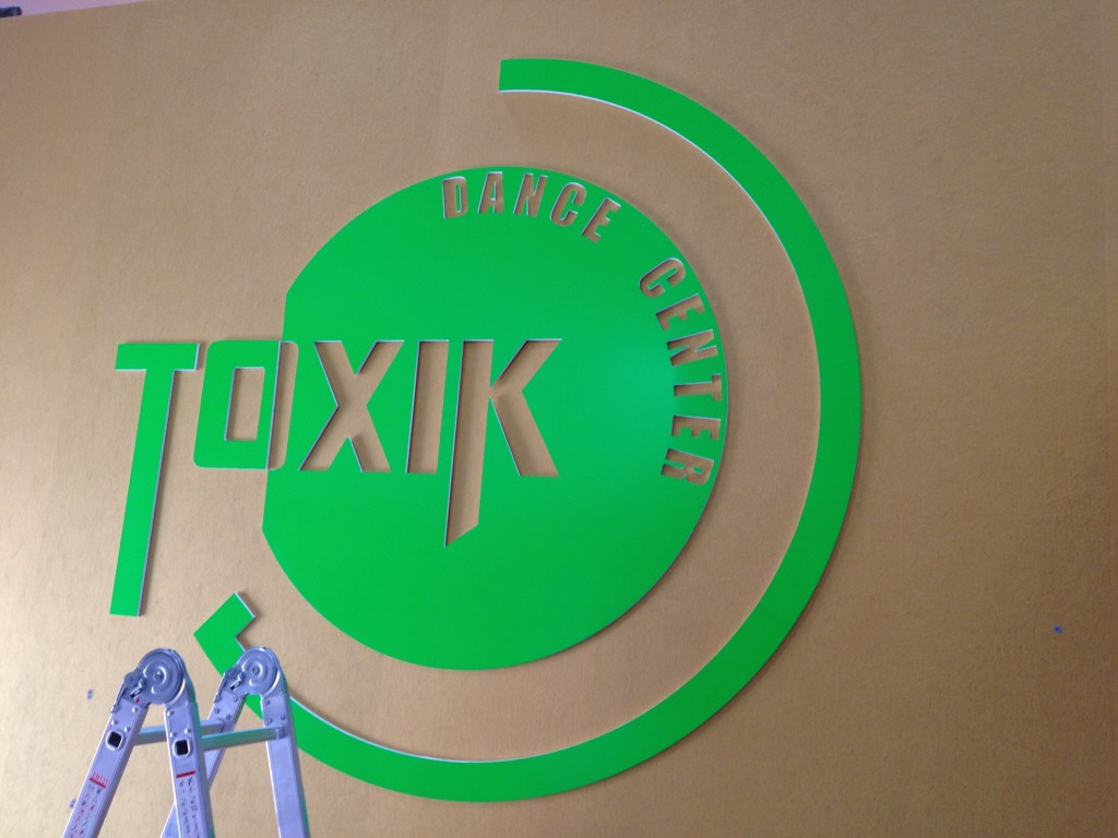 Jasa Huruf Timbul Jakarta